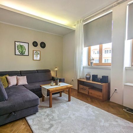 Apartman Pod Valdickou Branou Їчін Екстер'єр фото
