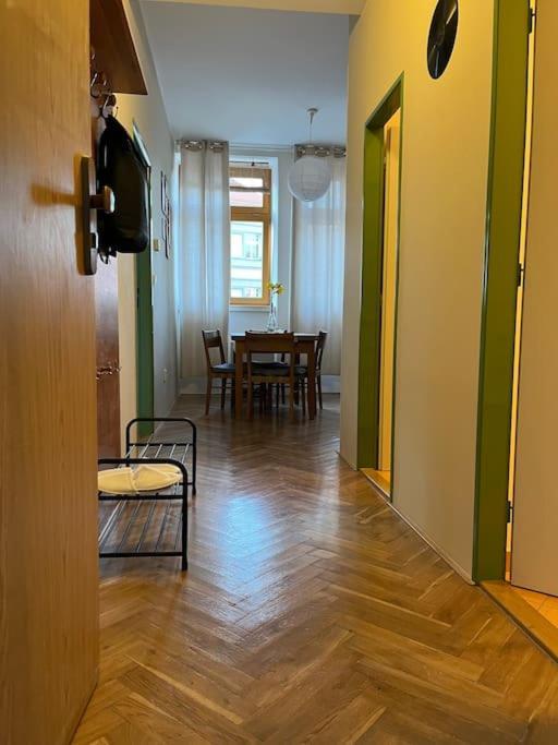 Apartman Pod Valdickou Branou Їчін Екстер'єр фото