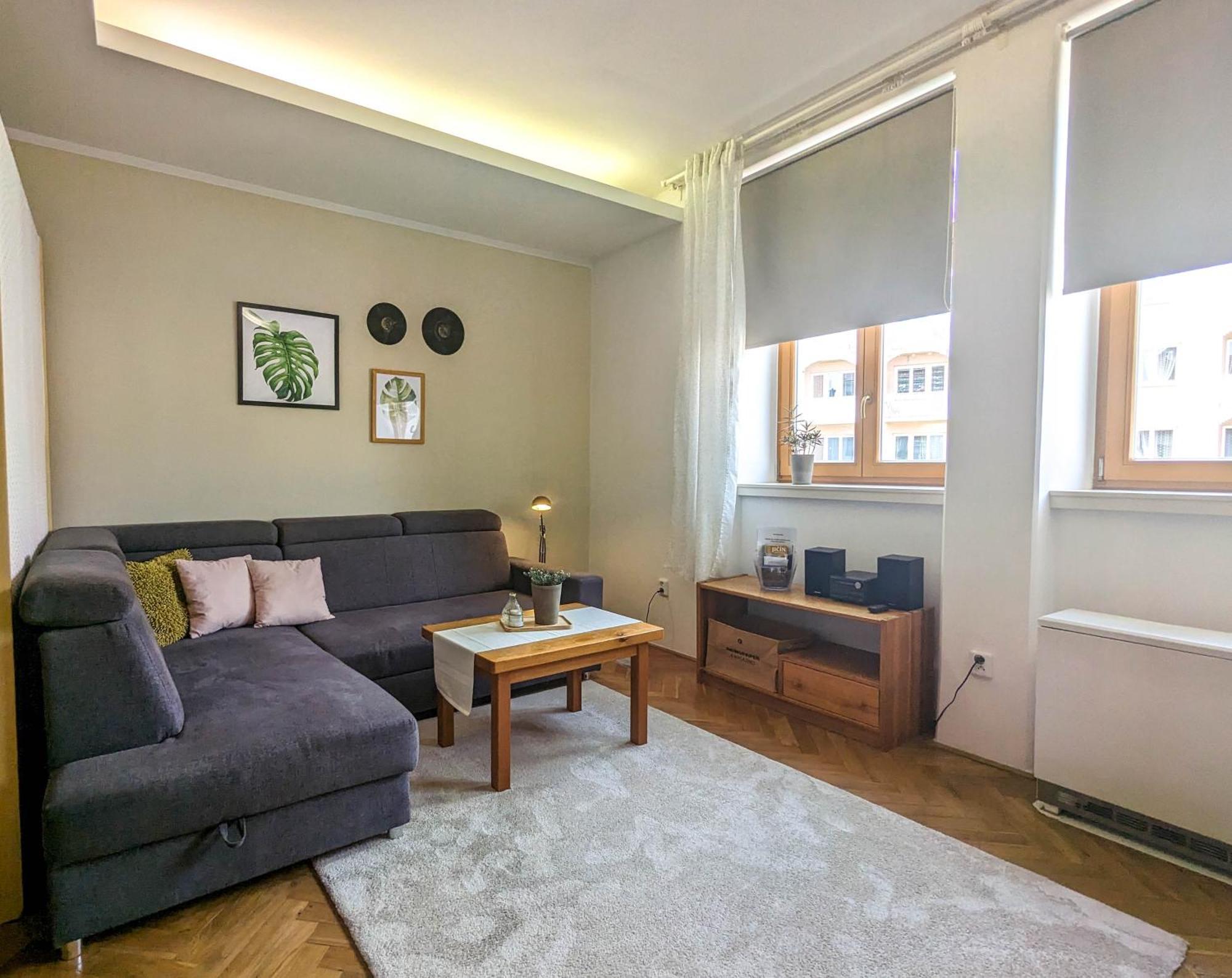Apartman Pod Valdickou Branou Їчін Екстер'єр фото