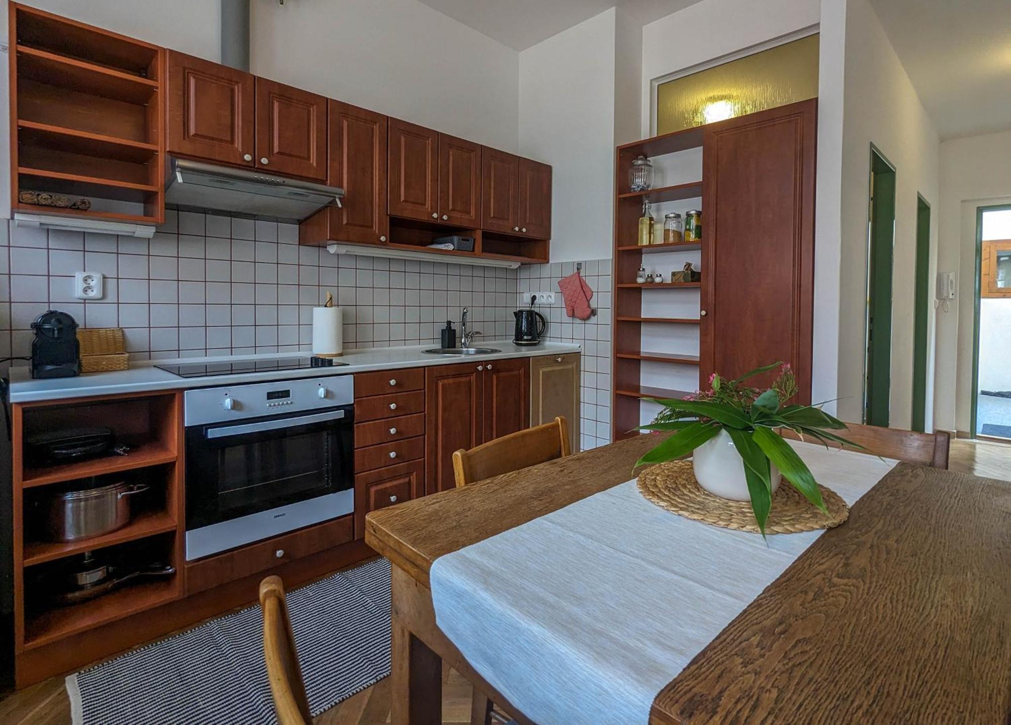 Apartman Pod Valdickou Branou Їчін Екстер'єр фото